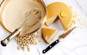 Callebaut Gold Caramelized White Chocolate Callets™  With 30.4% Cacao And 28.3% Milk1 bag , 2.5 kg-5.5 lbs